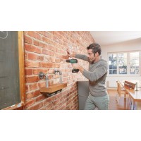 Аккумуляторная ударная дрель-шуруповерт Bosch UniversalImpact 18 06039C8101