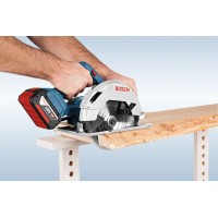 Аккумуляторная дисковая пила Bosch GKS 18V-57 06016A2200