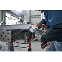 Аккумуляторная угловая шлифмашина Bosch GWS 18V-10 SC 06019G340D