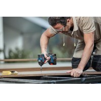 Аккумуляторный ударный гайковерт Bosch GDR 18V-200 C 06019G4104
