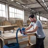 Фрезер Bosch GOF 130 06016B7000