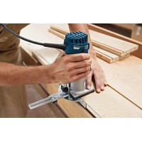 Кромочный фрезер Bosch GKF 600 060160A100