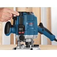 Фрезер Bosch GOF 1250 LCE (0601626101)