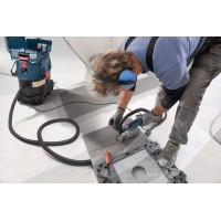 Пылесос для влажного и сухого мусора Bosch GAS 35 L SFC+ (06019C3000)