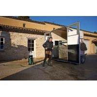 Мойка высокого давления + набор для мойки авто Bosch AQT 42-13 (06008A7301)